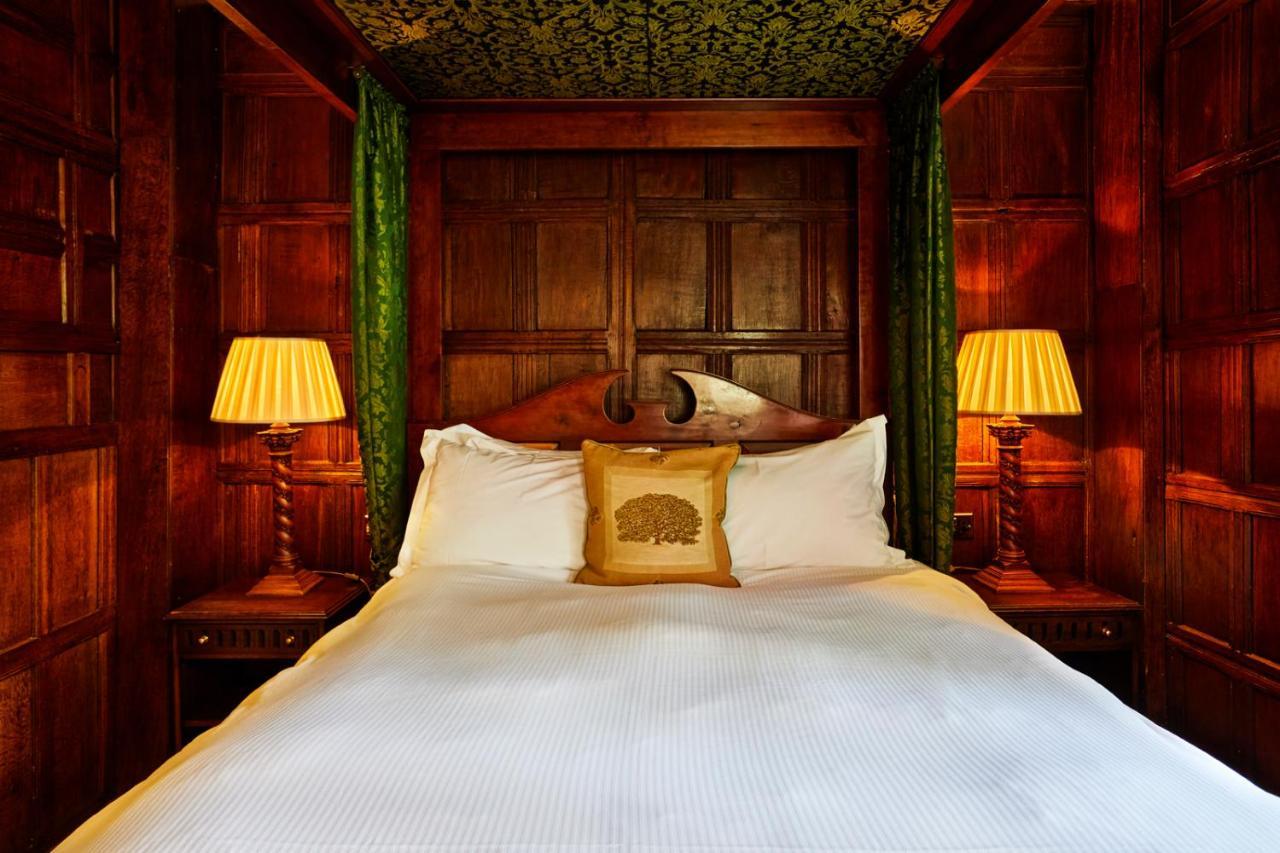 Ockenden Manor Hotel & Spa Cuckfield Bagian luar foto