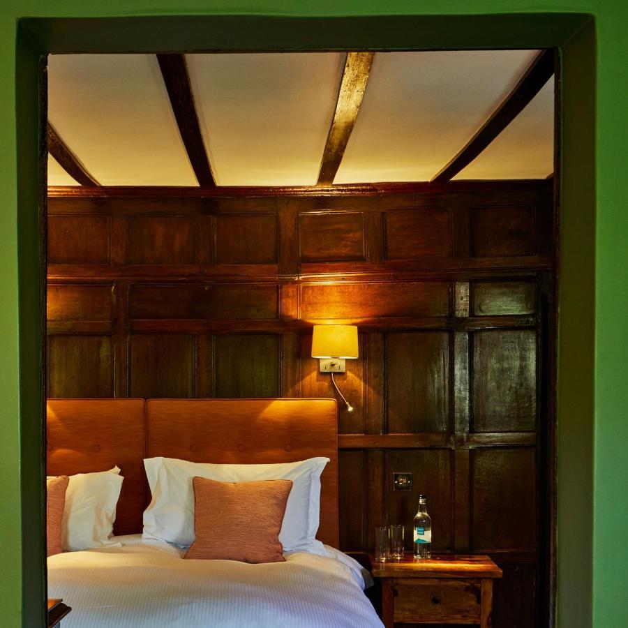 Ockenden Manor Hotel & Spa Cuckfield Bagian luar foto