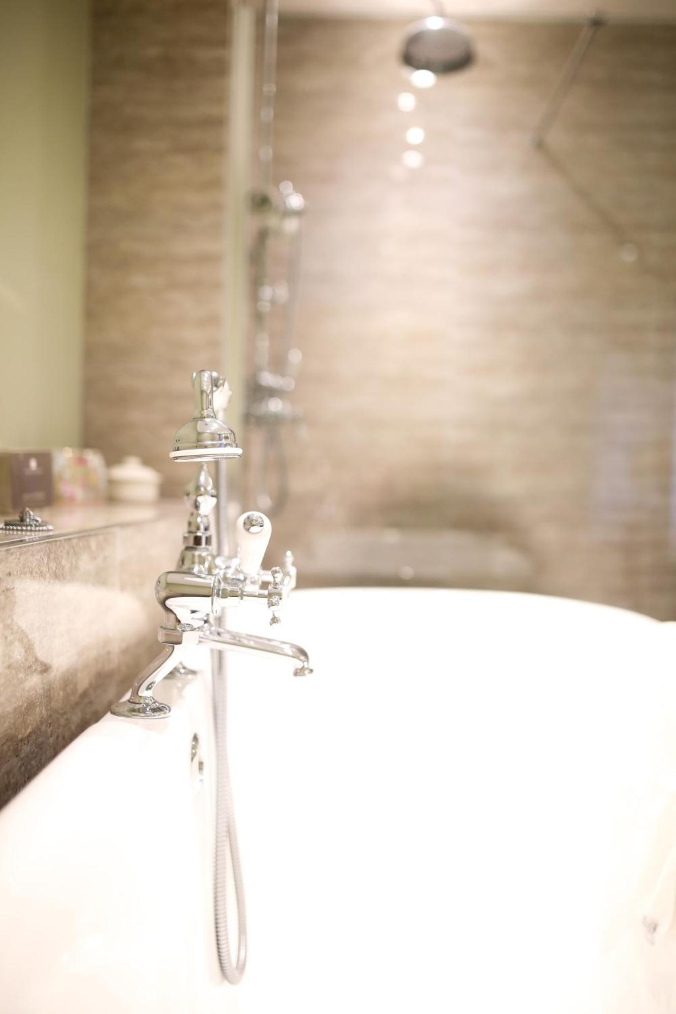 Ockenden Manor Hotel & Spa Cuckfield Ruang foto
