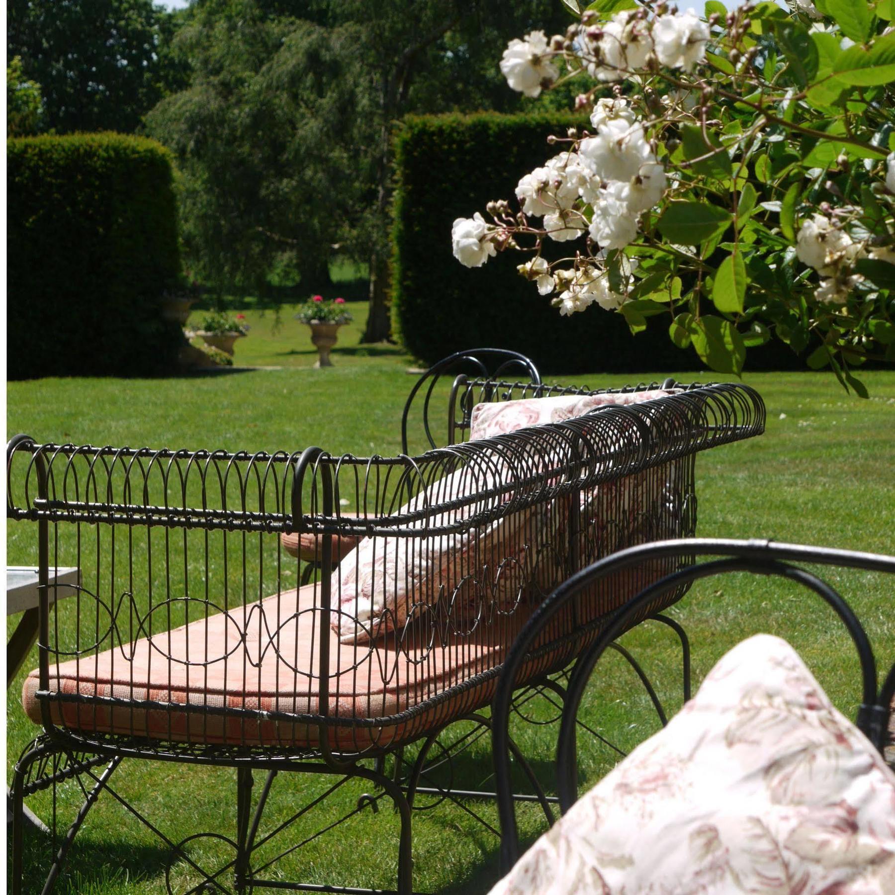Ockenden Manor Hotel & Spa Cuckfield Bagian luar foto