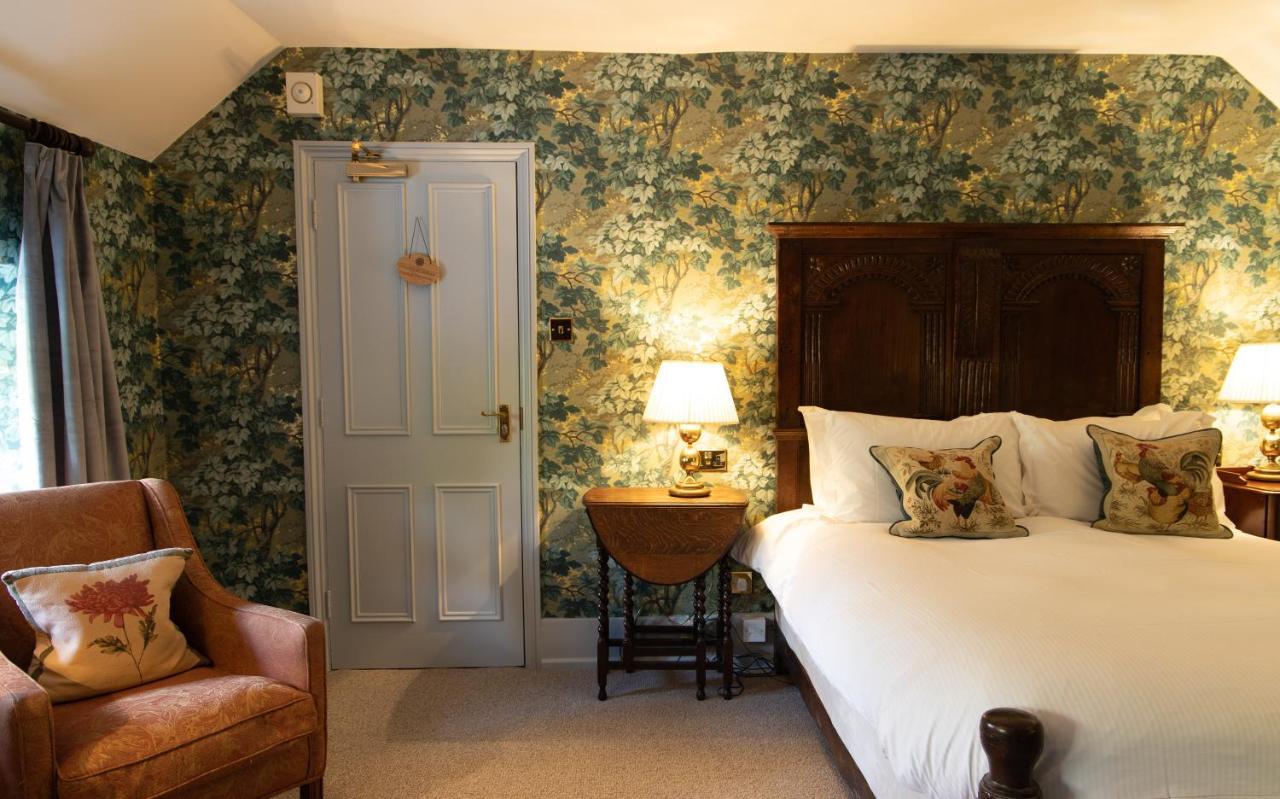 Ockenden Manor Hotel & Spa Cuckfield Bagian luar foto